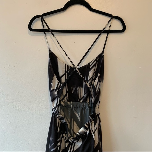 Parker Backless Printed Ruffle Hem Maxi Dress - Picture 4 of 7